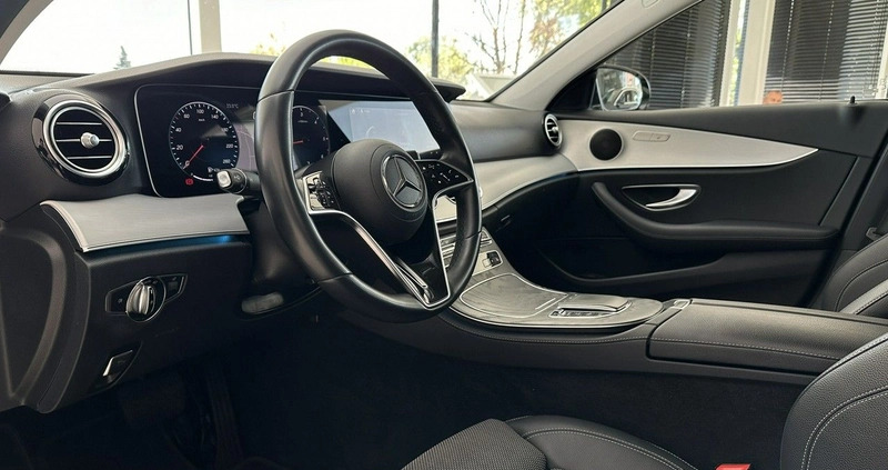 Mercedes-Benz Klasa E cena 148900 przebieg: 128525, rok produkcji 2021 z Czaplinek małe 781